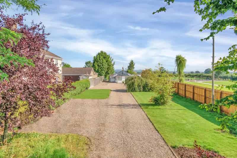 2 Bed Detached Bungalow with Development Potential
