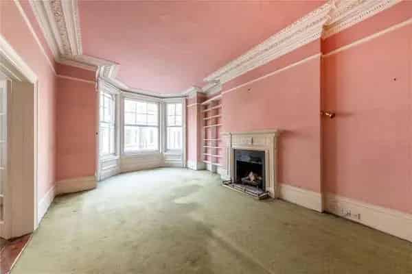 Holland Park Mansions Apartment For Sale
