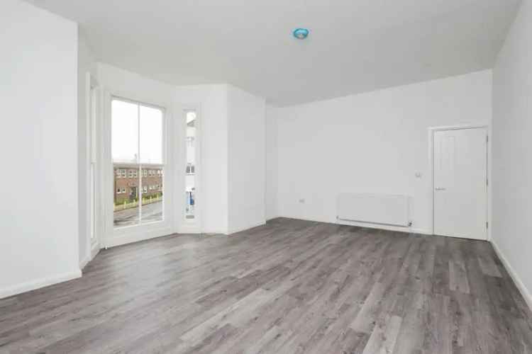 Sea View Two-Bedroom Flat Modern Coastal Living