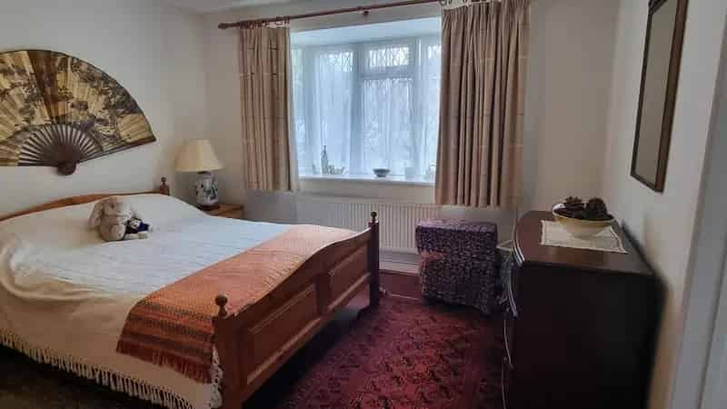 3 Bed Detached House For Sale