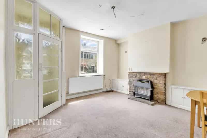 1 Bedroom House For Sale Near Littleborough