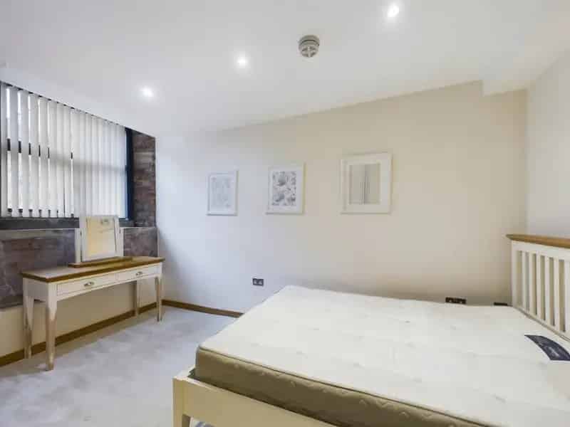 2 Bedroom Ground Floor Apartment For Sale Salts Mill Complex