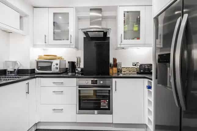 3-Bedroom Flat for Sale in Piccadilly London W1J