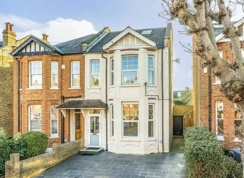 Victorian Semi Detached Home South Park Gardens No Forward Chain
