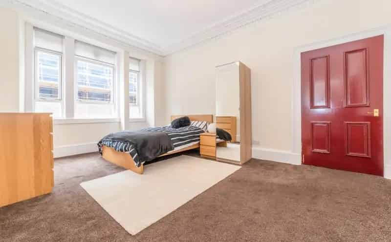 4 Bedroom Flat to Rent Glasgow - No Hidden Fees