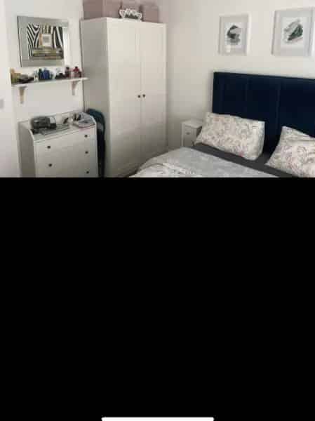 1 Bed New Build Apartment Near Amenities