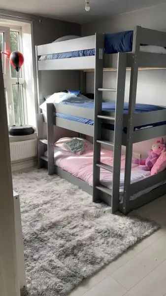 Flat For Rent in Uttlesford, England