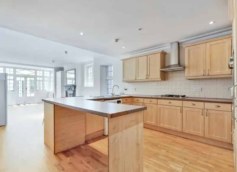 5 Bedroom Edwardian House for Sale