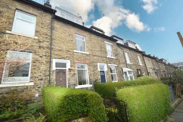 House For Sale in Bradford, England