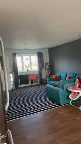 3 Bed Semi Detached House Near Town Centre and Train Station