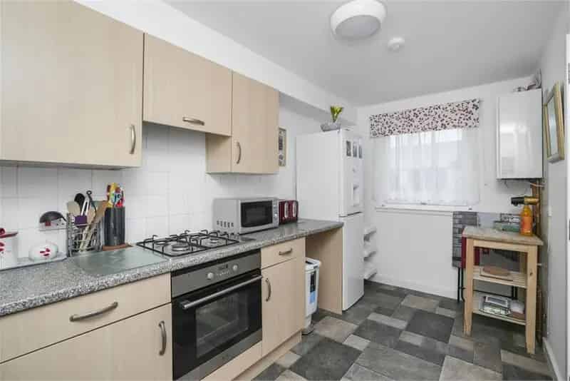 2 Bed Ground Floor Flat Tranent - Move In Condition