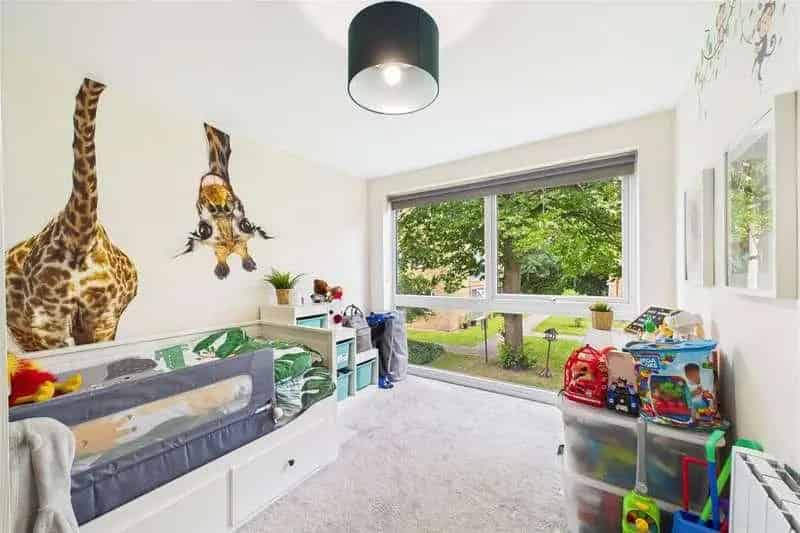 2 Bed Flat for Sale near Reading West