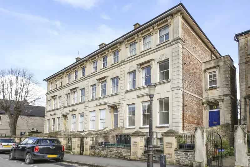 2 Bedroom Apartment to Rent