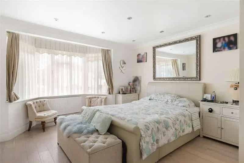7 Bed House for Sale near Hampstead