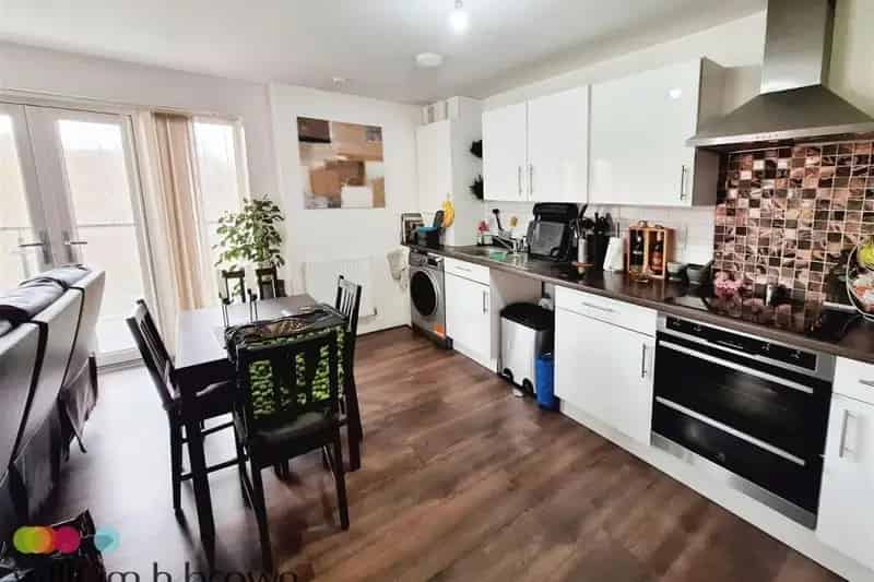 2-Bed Furnished Flat with Balcony and Zero Deposit Option Available