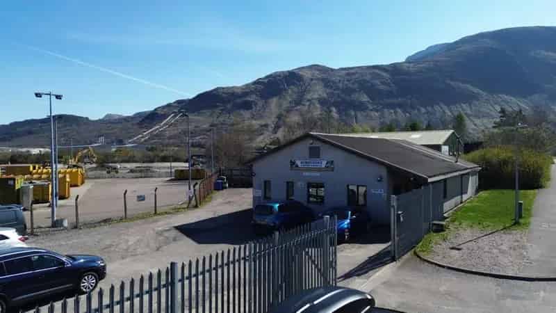 Detached Workshop For Sale or Rent in Fort William