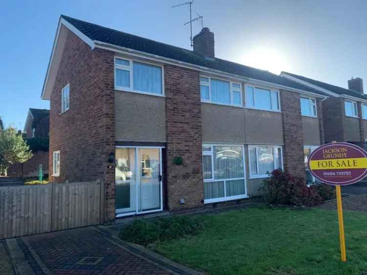 3 bedroom semi-detached house for sale