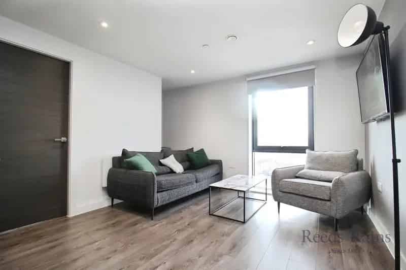 2 Bedroom Flat for Sale Liverpool Baltic Triangle Modern Apartment