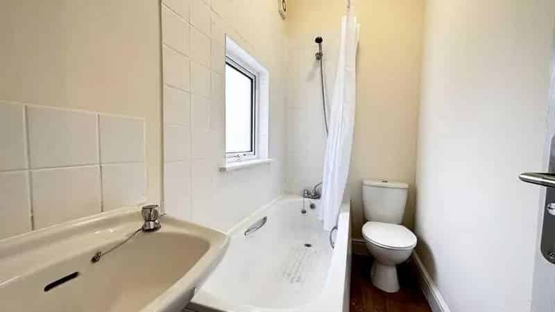 Studio Flat Available June 2025