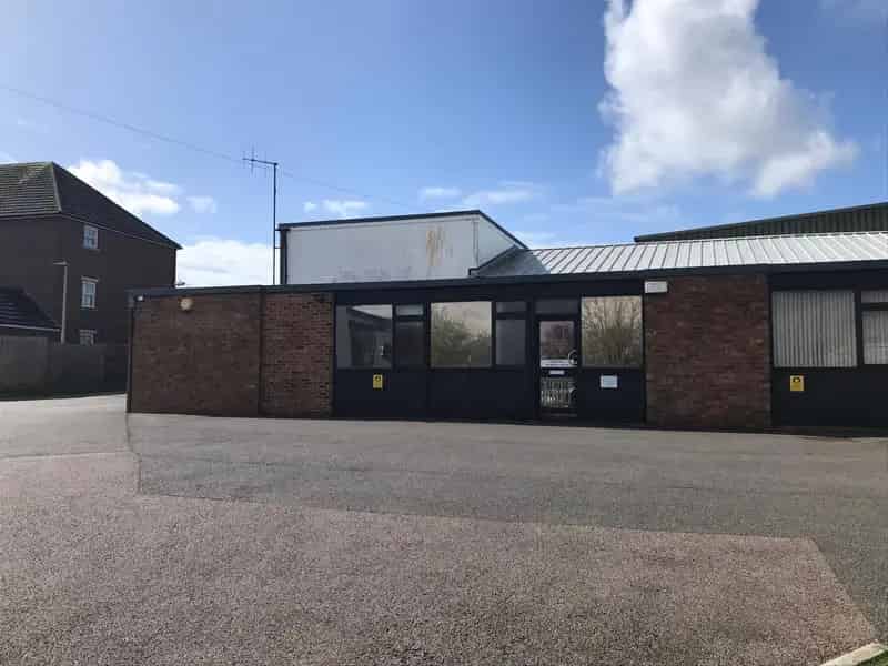 Gloucester Office and Storage Unit Near M5 Junction 12