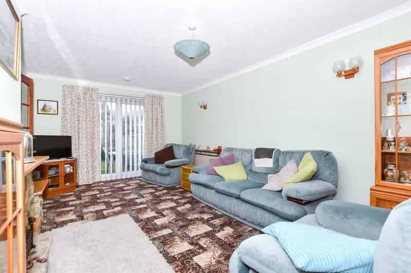 3 Bedroom Terraced House for Sale Chain Free