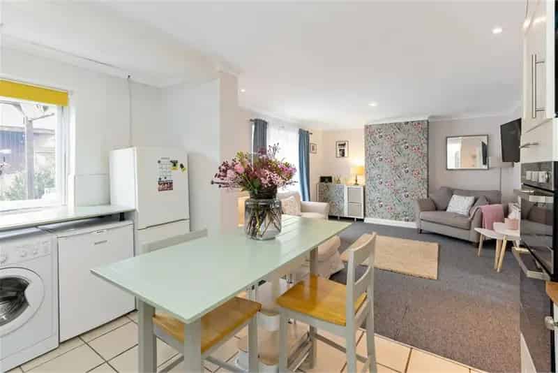 3 Bed House Musselburgh - Modern Kitchen, 4-Piece Bathroom, South-West Garden