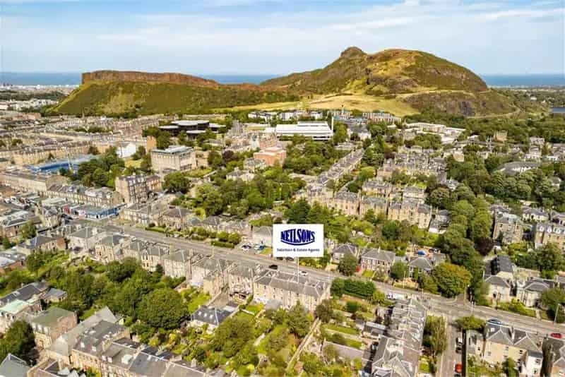 6 Bed House - Terraced with 2 Reception Rooms