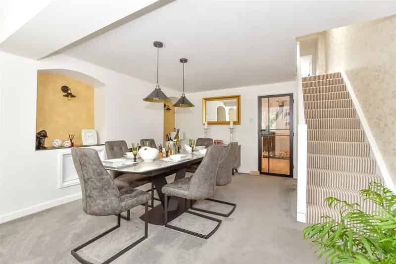 3 Bedroom End of Terrace House for Sale Rowlands Castle