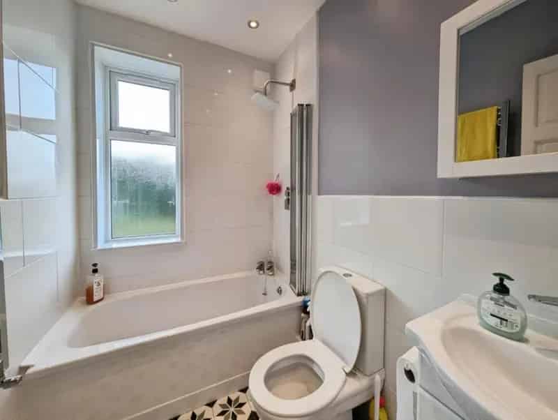 3 Bed House for Sale Driveway Parking Sun Room Extended Kitchen