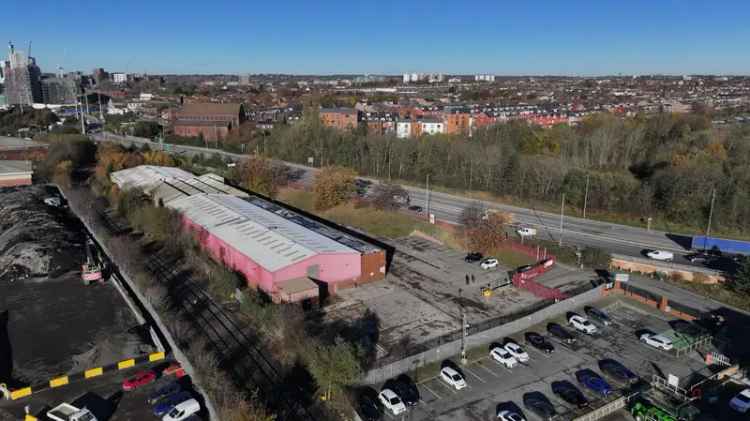 40471 sq ft Industrial Warehouse Unit with Redevelopment Potential