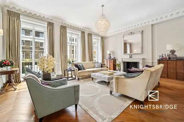 Luxury Duplex Apartment for Sale in Belgravia Eaton Place