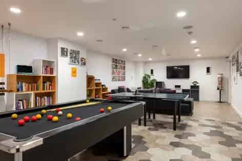 1 Room Flat 37m² Southampton Studio Apartment