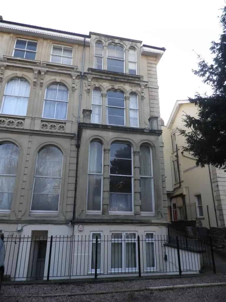 Luxury 3 Bedroom Clifton Flat Near University