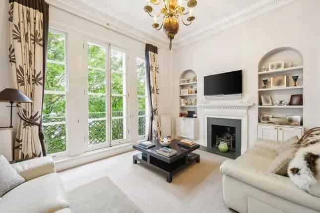 3 Double Bedroom Terraced House for Sale Millbank London SW1P