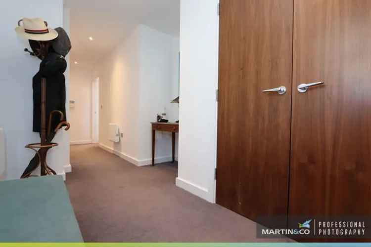 Elegant Two Double Bedroom Penthouse Apartment For Sale