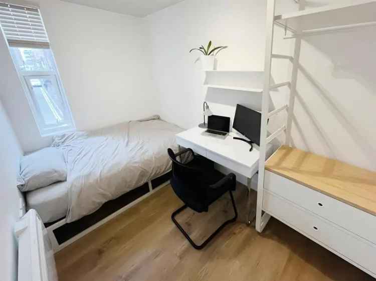 1 bedroom in a house share to rent