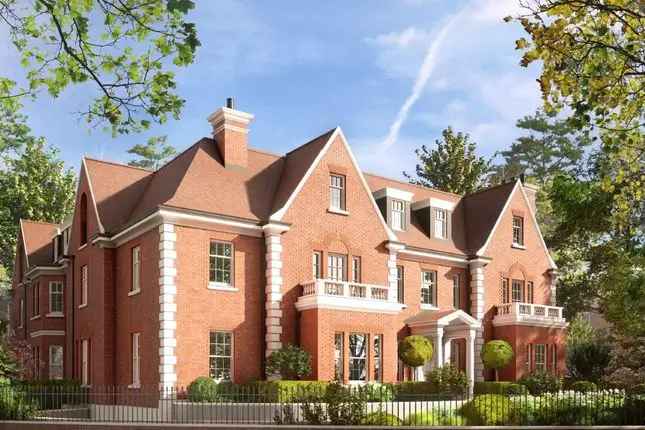 3 Bed Flat for Sale in The Bishops Avenue London N2