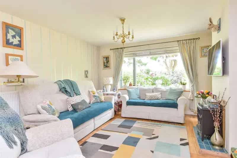 3 Bedroom Terraced Bungalow for Sale in Sussex