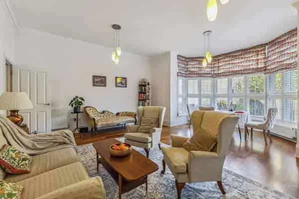 2 Bed Ground Floor Apartment in Austen House Winchester
