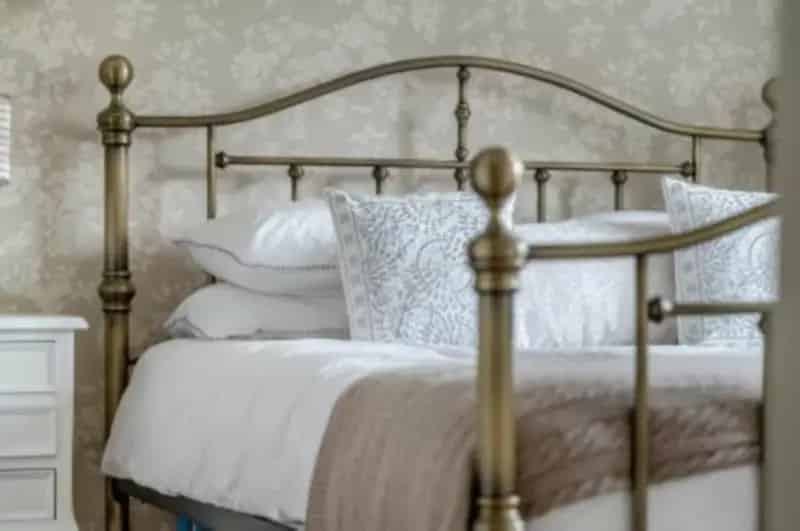5 Bedroom Family Home for Sale Hale Road Wendover