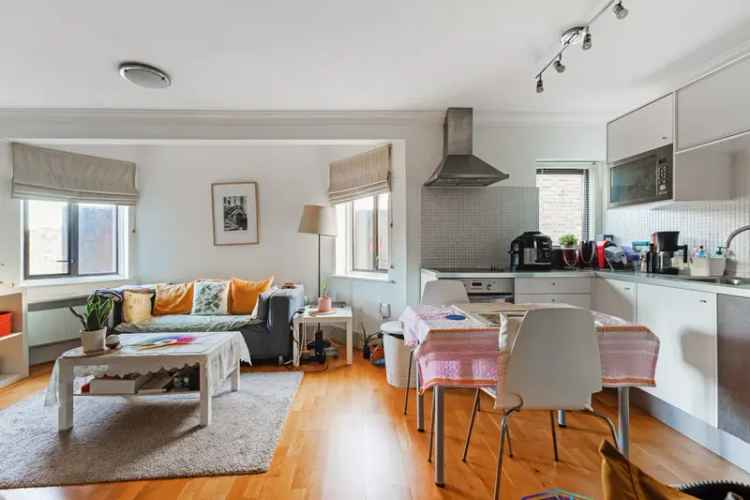 1 Bedroom Flat for Sale in North Kensington