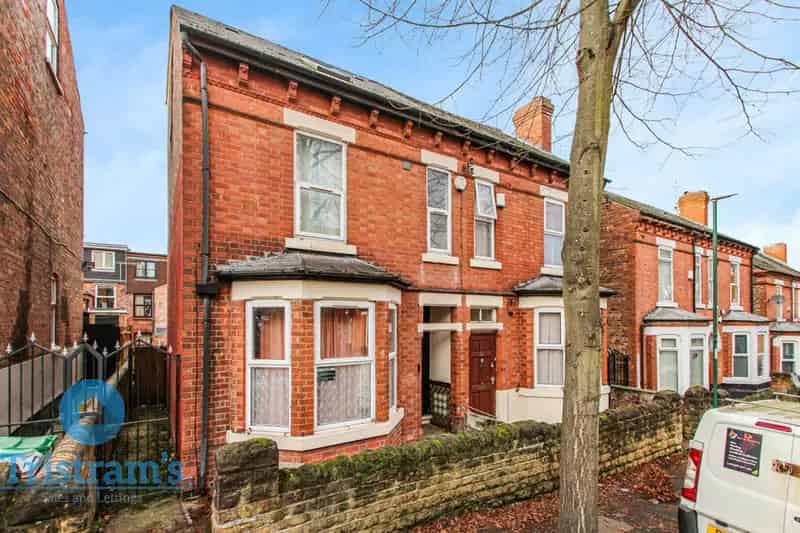 5 Bedroom Semi Detached House to Rent for Students
