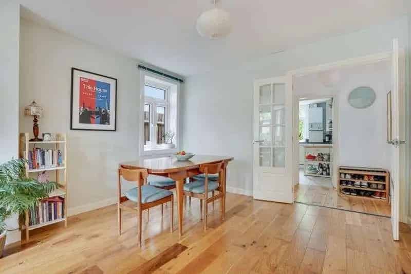 2 Bed Flat for Sale - Ground Floor Period Conversion