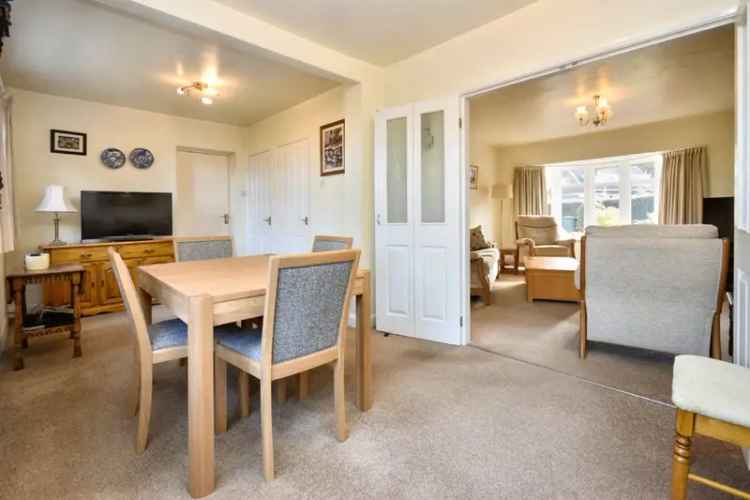 House For Sale in Wakefield, England