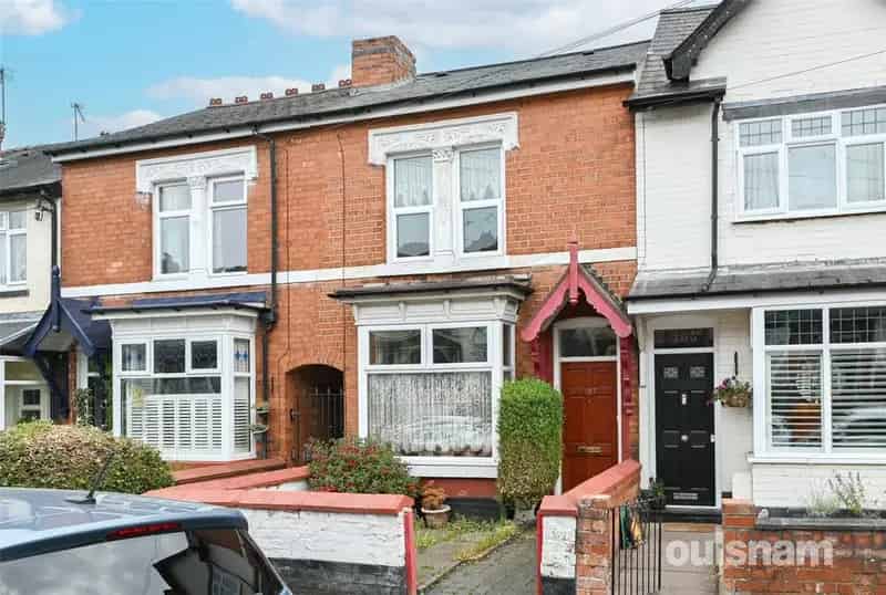 3 Bedroom Terraced House For Sale Near Lightwoods Park