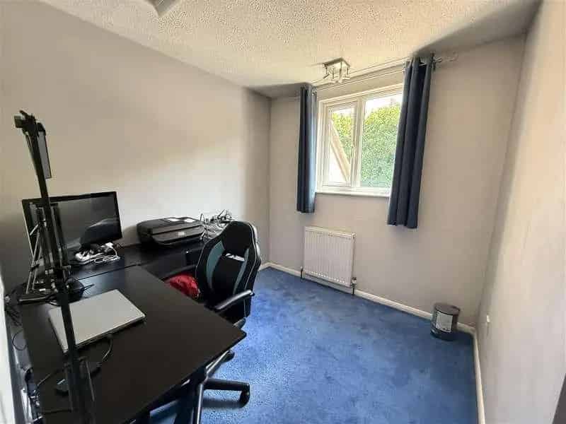 2 Bed House for Sale Brizlincote Valley No Upward Chain