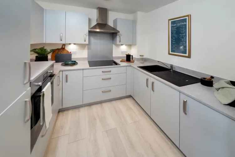 Luxury 2-Bed Retirement Apartment in Middlewich Town Centre