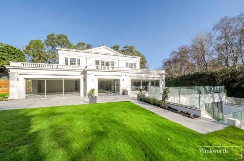 3 Bedroom Victorian Cottage Sunningdale
