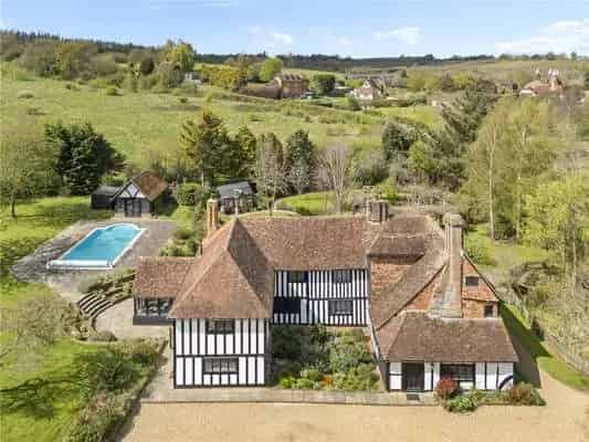 Grade II Listed Farmhouse with Pool and 8 Acres