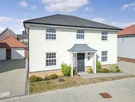 Fusiliers Green, Heckfords Road, Great Bentley, Colchester, CO7 8PQ | New homes for sale | Savills